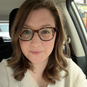 Meet your Posher, Teresa